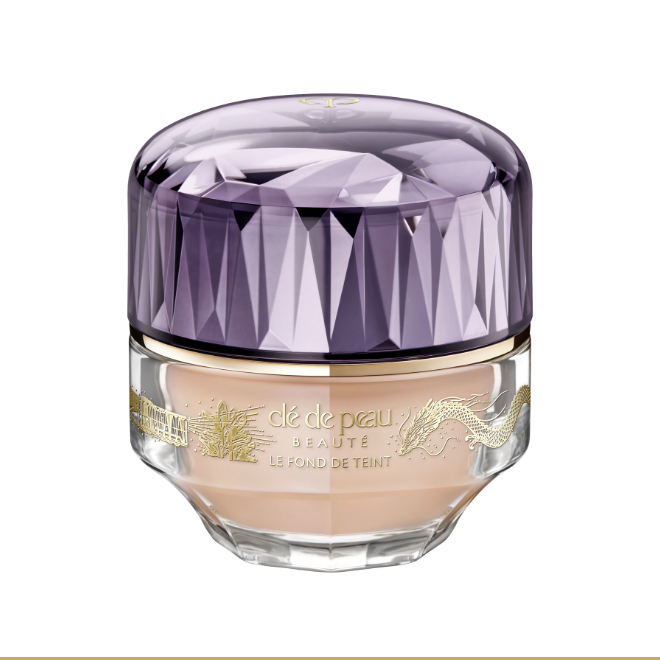 Clé de Peau Beauté ル・フォンドゥタン ｎ OC00 / THE FOUNDATION N O00 免税価格 32,000円 国内参考価格 35,200円(税込)相当