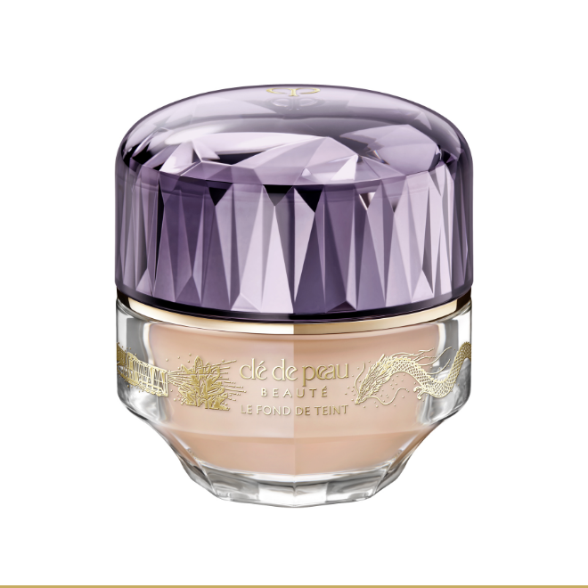 Clé de Peau Beauté ル・フォンドゥタン ｎ OC10 / THE FOUNDATION N O10 免税価格 32,000円 国内参考価格 35,200円(税込)相当